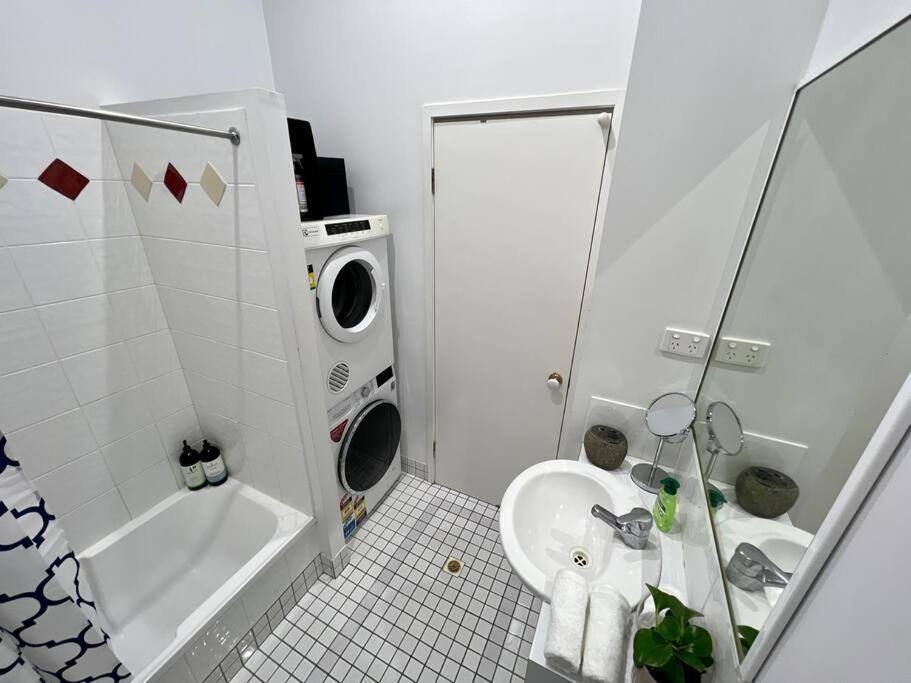 Self Contained Haven In New Farm Apartment Brisbane Exterior photo